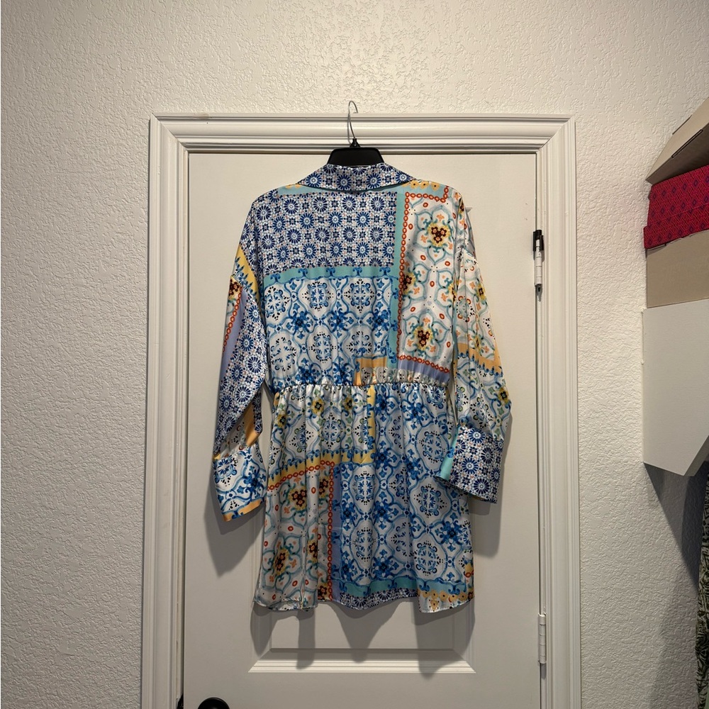 ZARA BLUE AND WHITE PATCHWORK DRESS SIZE LARGE - Picture 3 of 3